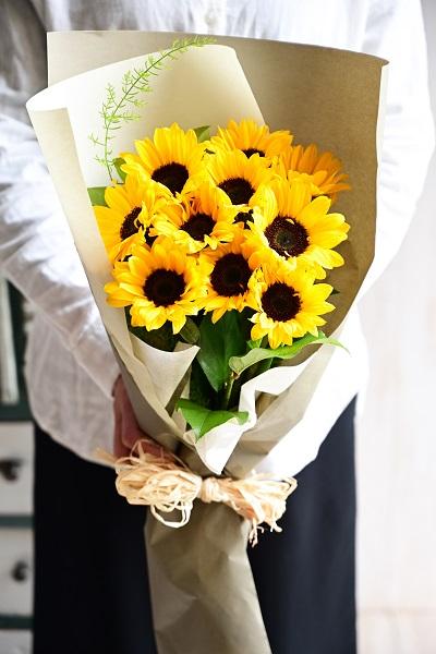 ひまわりの花束