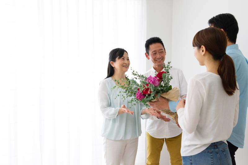 勤労感謝の日 花束 イメージ